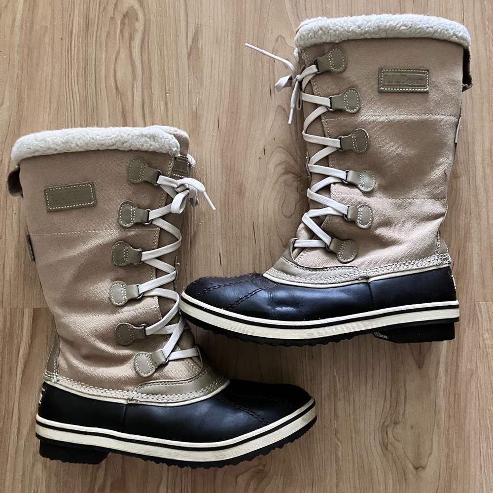 L.L. Bean Tan and Black Winter Boots Waterproof Insulated
